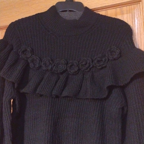 New with Tags Black Sweater - Picture 3 of 4